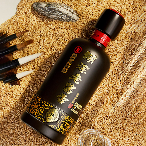 [정품]바이니엔후투. 호도노장향18(百年糊涂,糊涂老酱香18) 500ml, 52%Vol