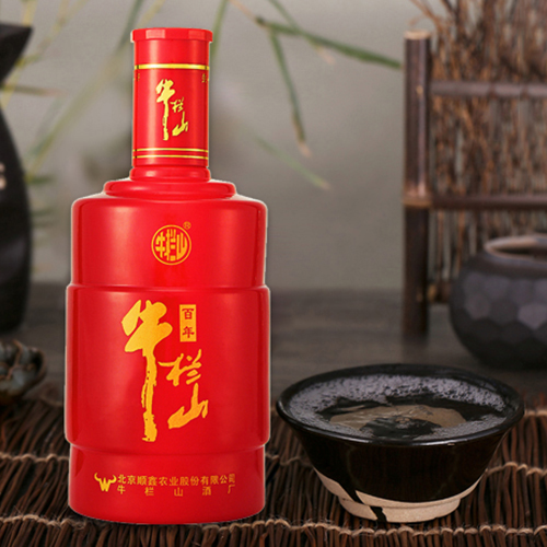 [정품]우란산. 백년홍6(牛栏山. 百年红6) 500ml, 50%Vol