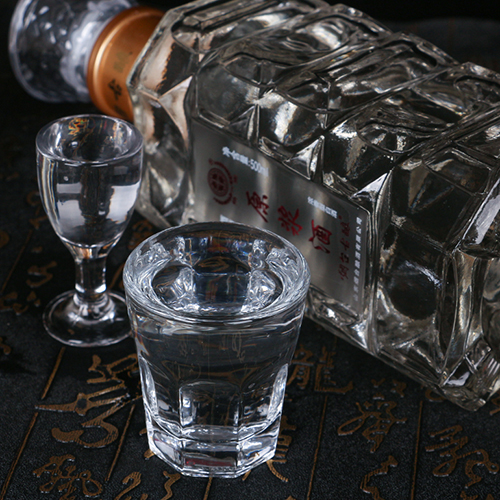 [정품]옌타이구냥.원장주(烟台古酿.原浆酒) 500ml, 52%Vol