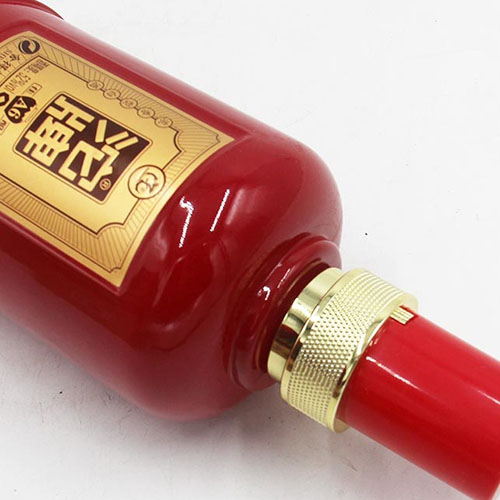 [정품]퉈파이서더주. 타패가양A6(沱牌舍得酒. 沱牌佳酿A6) 500ml, 52%Vol