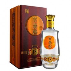[정품]바이윈볜. 십팔년진양(白云边.十八年陈酿) 500ml. 42%vol.