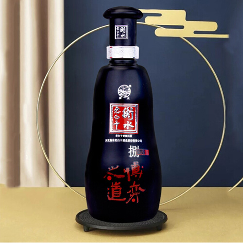 [정품]헝쉐이라오바이간. 박혁지도8단(衡水老白干. 博弈之道八段 ) 500ml, 38%vol.