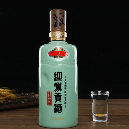 [정품]잉쟈꿍주. 생태동장9(迎驾贡酒. 生态洞藏9) 520ml, 42%vol.