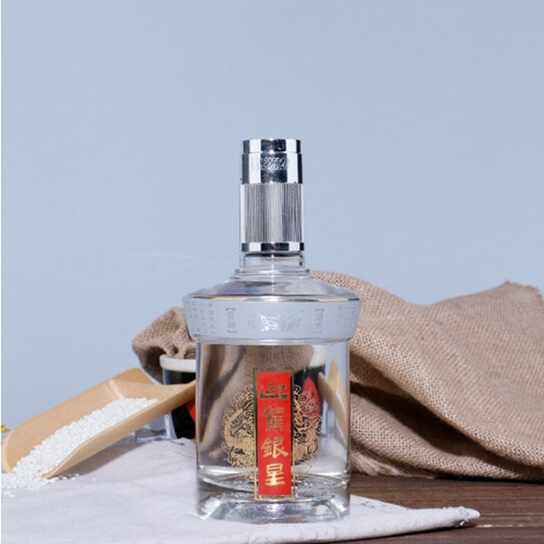 [정품]잉쟈꿍주. 은성(迎驾贡酒. 银星) 520ml, 52%vol.