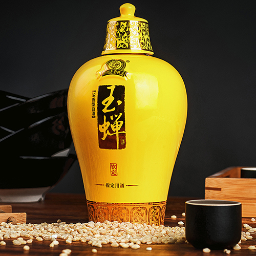 [정품]루저우위찬. 흠정(泸州玉蝉.钦定) 500ml, 52%Vol