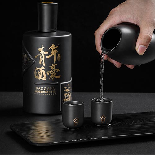[정품]구샤주. 청년주호(谷小酒. 青年酒豪) 500ml, 53%Vol