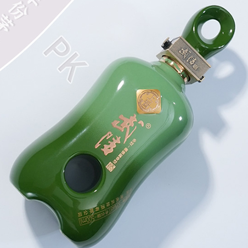 [정품]우링주. 상장30년(武陵酒. 上酱30年) 500ml, 53%Vol