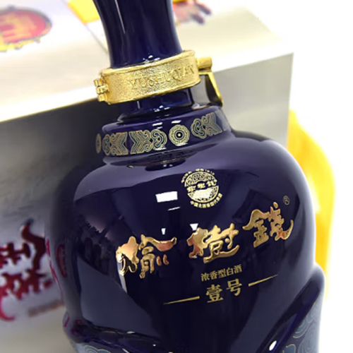 [정품]료수첸주. 전장1호(榆树钱酒, 典藏壹号) 500ml, 41.8%Vol