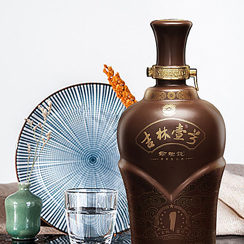 [정품]료수첸주. 길림1호(榆树钱酒, 吉林壹号) 500ml, 50.8%Vol