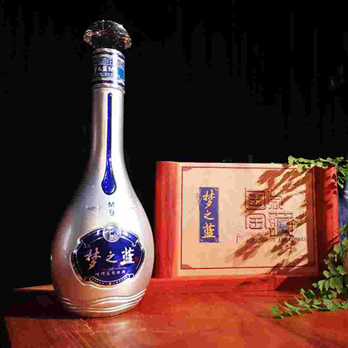 [정품]양허란스징덴(洋河蓝色经典) 몽지람(梦之蓝) 금사왕운(金蛇旺运) 52%Vol. 550ml